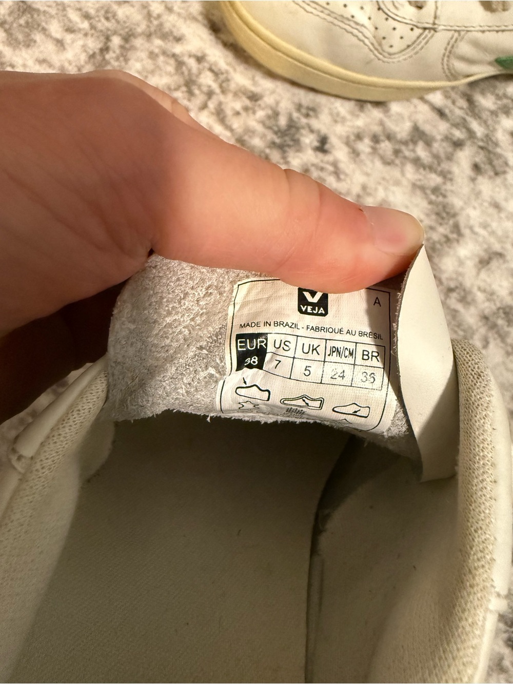 Women’s Vejas Sneakers - Picture 3 of 3
